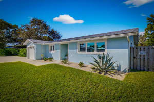 1879 Madison Street, Stuart, FL 34997 - MLS#R11155423