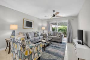 8633 Chevy Chase Drive, Boca Raton, FL 33433 - MLS#R11155455