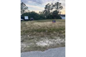 3829 23rd Street, Lehigh Acres, FL 33971 - MLS#R11155466