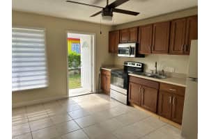 1606 Avenue K, Fort Pierce, FL 34950, Fort Pierce, FL 34950 - MLS#R11155490