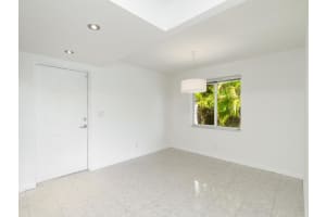 1323 5th Avenue, Fort Lauderdale, FL 33304 - MLS#R11155510