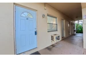 2621 Grant Street, Hollywood, FL 33020 - MLS#R11155531