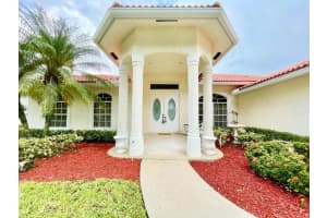 106 Pepper Tree Crescent, Royal Palm Beach, FL 33411 - MLS#R11155546