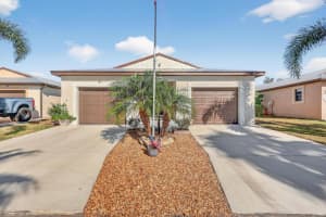 21 Monterey Way, Port St Lucie, FL 34952 - MLS#R11155552