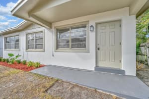 8487 Begonia Way, Hobe Sound, FL 33455 - MLS#R11155588