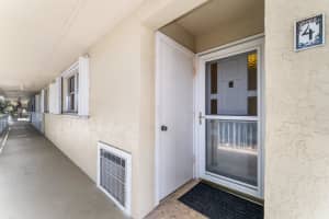 939 11th Terrace, Stuart, FL 34994 - MLS#R11155619