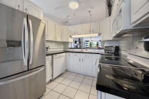 7673 Tahiti Lane 203, Lake Worth, Fl 33467, Lake Worth