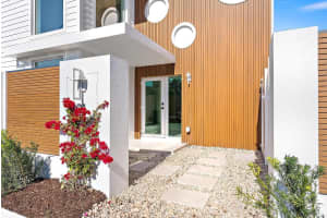 107 Sandal Lane, Palm Beach Shores, FL 33404 - MLS#R11155705