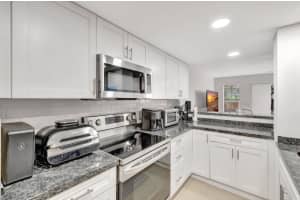 640 Tennis Club Drive, Fort Lauderdale, FL 33311 - MLS#R11155738