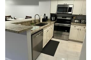 2640 University Drive, Davie, FL 33328 - MLS#R11155754