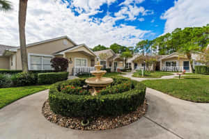 649 San Remo Circle, Port Saint Lucie, FL 34986 - MLS#R11155778