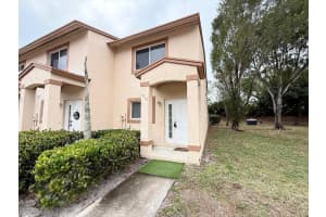 1910 Lakeview Drive W, Royal Palm Beach, Fl 33411, Royal Palm Beach