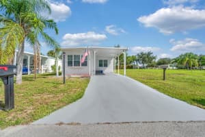 3 Alcala Lane, Port Saint Lucie, FL 34952 - MLS#R11155842