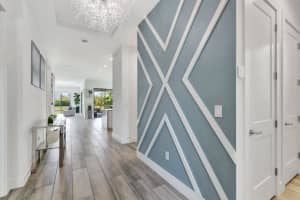 2828 Gin Berry Way, West Palm Beach, FL 33401 - MLS#R11155907