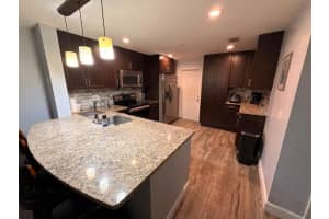 4083 Crystal Lake Drive, Deerfield Beach, FL 33064 - MLS#R11155938