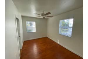 715 2nd Avenue, Lake Worth Beach, FL 33460 - MLS#R11155957