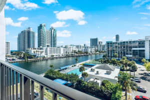 600 Parkview Drive, Hallandale Beach, FL 33009 - MLS#R11155967