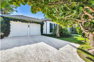 216 Sandpiper Drive, Palm Beach, FL 33480 - MLS#R11155999