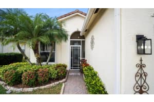 222 Manatee Springs Way, Port Saint Lucie, FL 34986 - MLS#R11156126