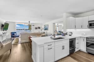 1801 Flagler Drive, West Palm Beach, FL 33407 - MLS#R11156174