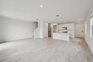 587 Salisbury Circle, Fort Pierce, FL 34982 - MLS#R11156177