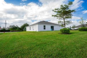 573 Bayshore Boulevard, Port Saint Lucie, FL 34984 Sold 04/27/26