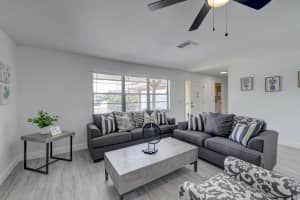 543 Greenway Terrace, Port Saint Lucie, FL 34983 - MLS#R11156253