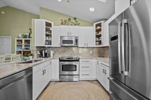 11 Dorchester Circle, Palm Beach Gardens, FL 33418 - MLS#R11156374