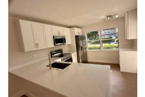 19 Amherst Court, Royal Palm Beach, FL 33411 - MLS#R11156410