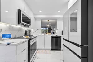 1266 Military Trail, Deerfield Beach, FL 33442 - MLS#R11156425