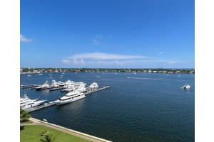 132 Lakeshore Drive, North Palm Beach, FL 33408 - MLS#R11156470