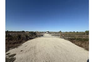 21377 276th Street, Okeechobee, FL 34972 - MLS#R11156488