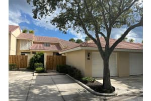 127 Old Meadow Way, Palm Beach Gardens, Fl 33418 Palm Beach Gardens, FL 33418 - Off Market