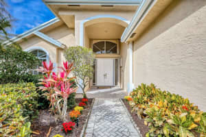 8300 Bob O Link Drive, West Palm Beach, FL 33412 - MLS#R11156527