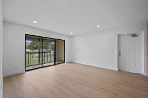 1112 Green Pine Boulevard, West Palm Beach, FL 33409 - MLS#R11156590