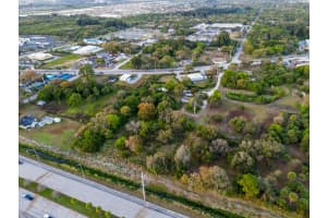 2111 37th Street, Fort Pierce, FL 34947 - MLS#R11156600