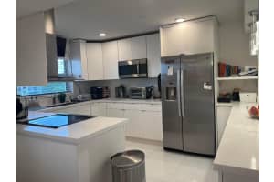 9321 Sunrise Lakes Boulevard, Sunrise, FL 33322 - MLS#R11156634