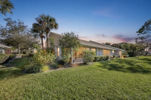 2426 Foxpoint Trail, Palm City, FL 34990 - MLS#R11156639