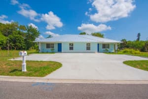 1405 Avenue G Apt A, Fort Pierce, FL 34950, Fort Pierce, FL 34950 - MLS#R11156657