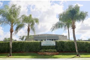 126 Sparrow Drive 19a, Royal Palm Beach, Fl 33411, Royal Palm Beach