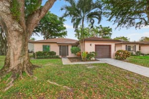 14584 Bonaire Boulevard, Delray Beach, FL 33446 - MLS#R11156744