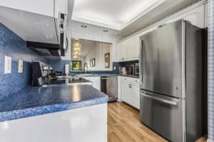 5121 Oak Hill Lane, Delray Beach, FL 33484 - MLS#R11156755