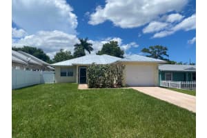1057 Sw Spruce Street, Palm City, Fl 34990, Palm City
