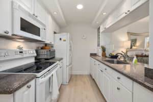 250 20th Street, Boca Raton, FL 33431 - MLS#R11156841