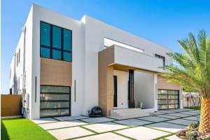 750 69th Street, Boca Raton, FL 33487 - MLS#R11156884