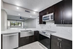 3507 Village Boulevard, West Palm Beach, FL 33409 - MLS#R11156890