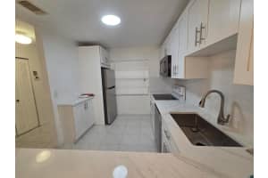 9187 Norte Lago 5e, Boca Raton, Fl 33428 Boca Raton, FL 33428 - Off Market