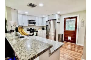 609 7th Court, Boynton Beach, FL 33426 - MLS#R11156944