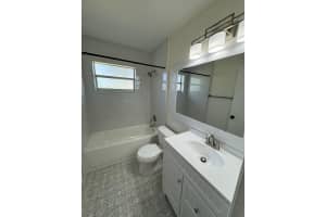 625 Oak Street, Boynton Beach, FL 33435 - MLS#R11156969