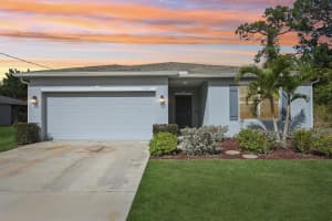 1561 Latshaw Avenue, Port Saint Lucie, FL 34953 - MLS#R11156999